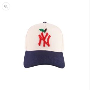 SKCOUT NYC Big Apple Yankees Hat